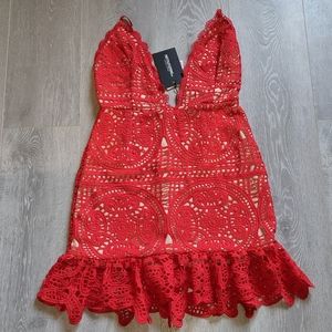 PrettyLittleThing dress